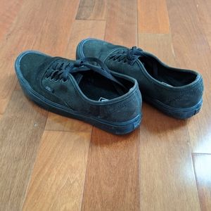 VANS Black Shoes